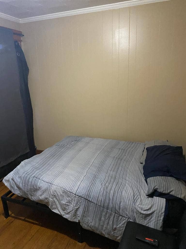Room for rent call