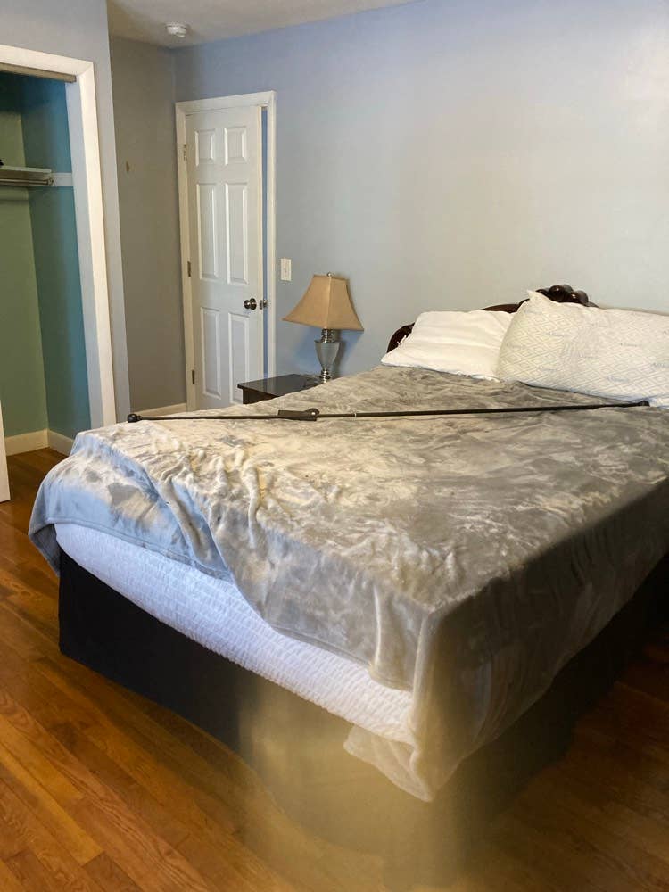 Looking for roomate