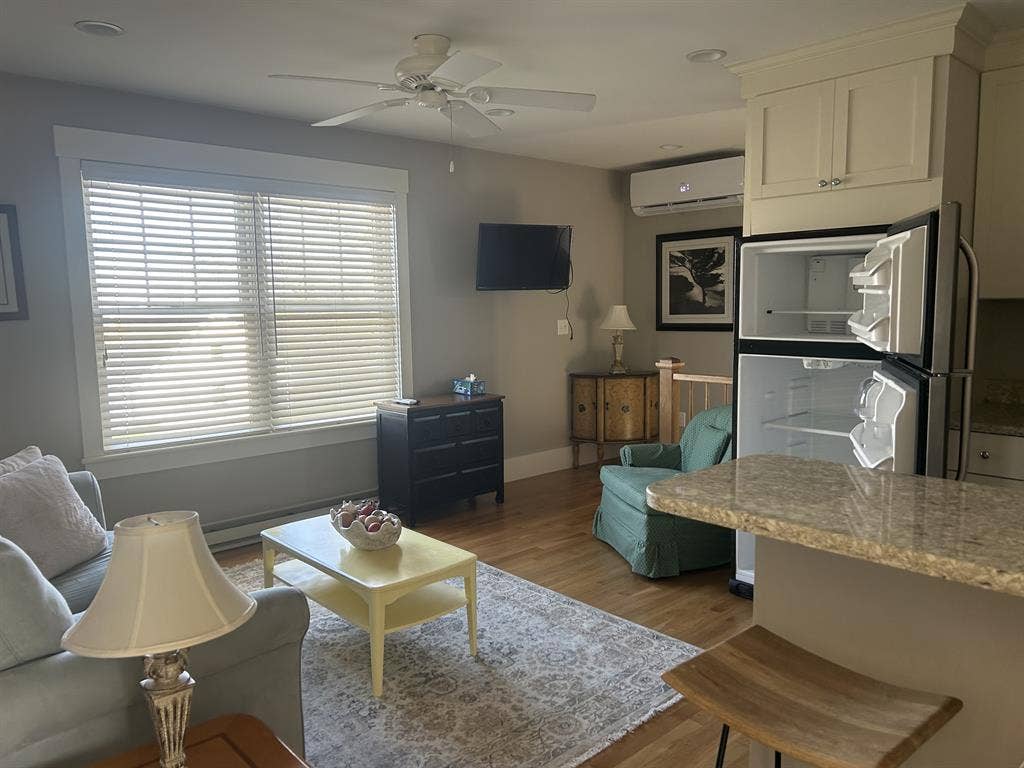 One bedroom apartment