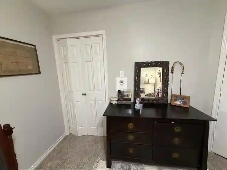 Christian F Roomie Wanted in Spring