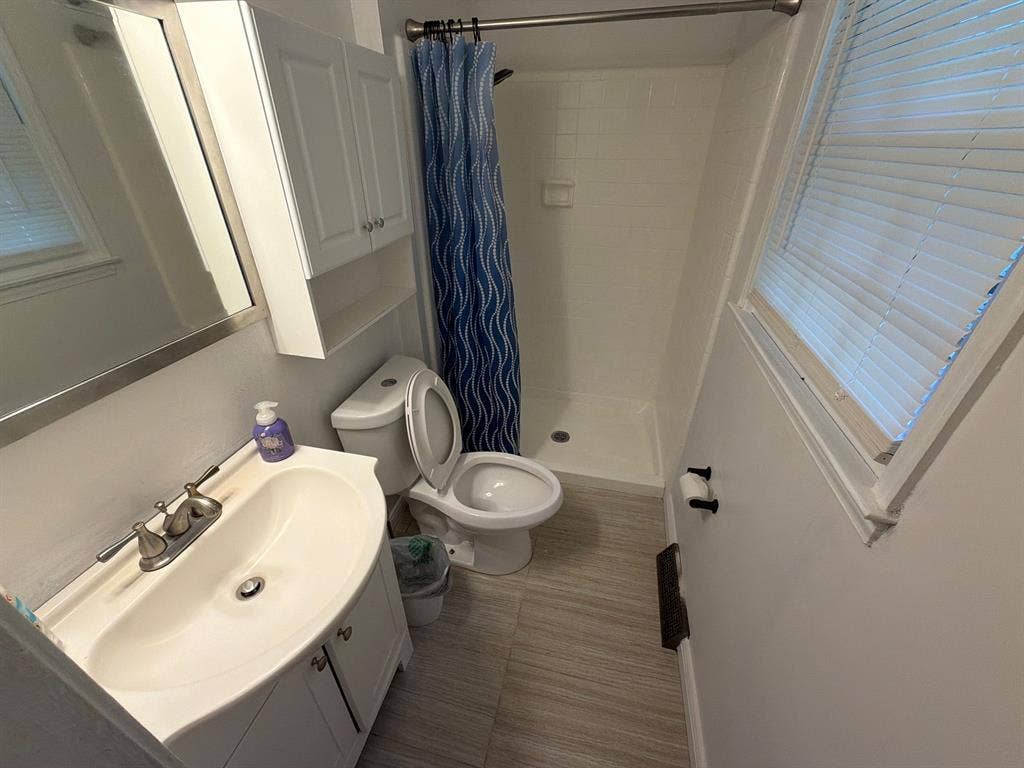 3 BR in High Point