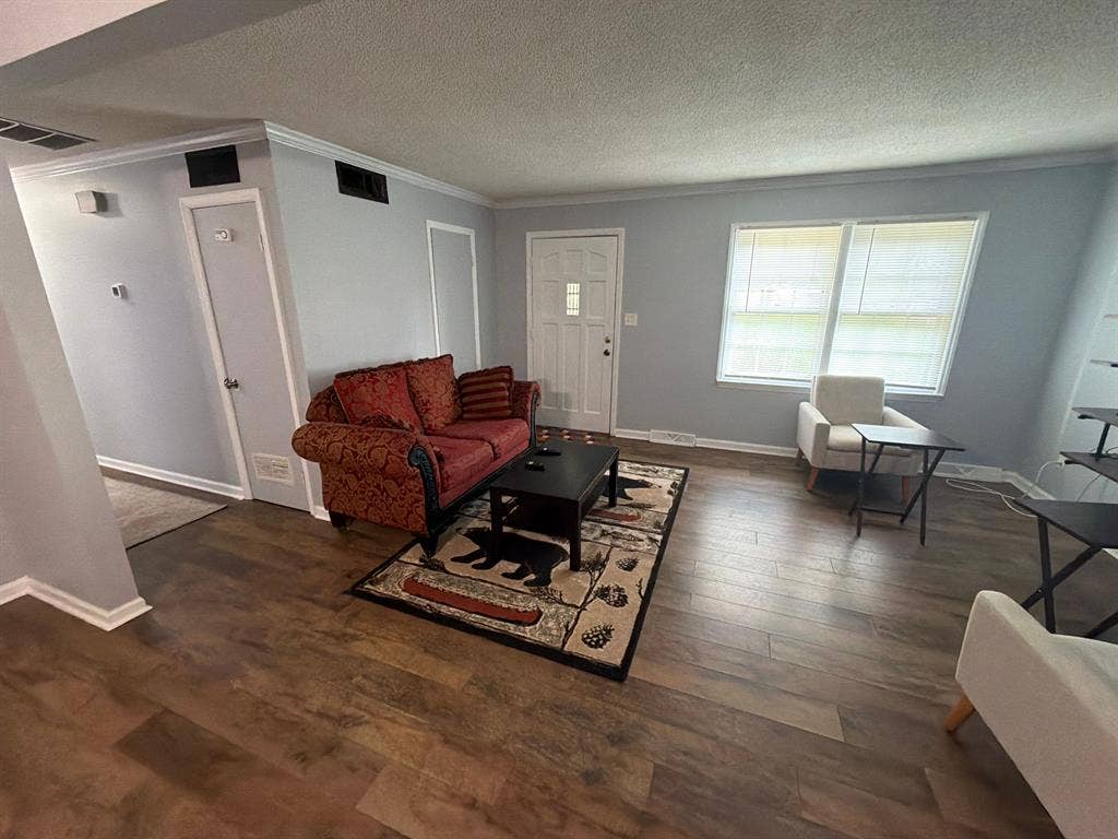 3 BR in High Point
