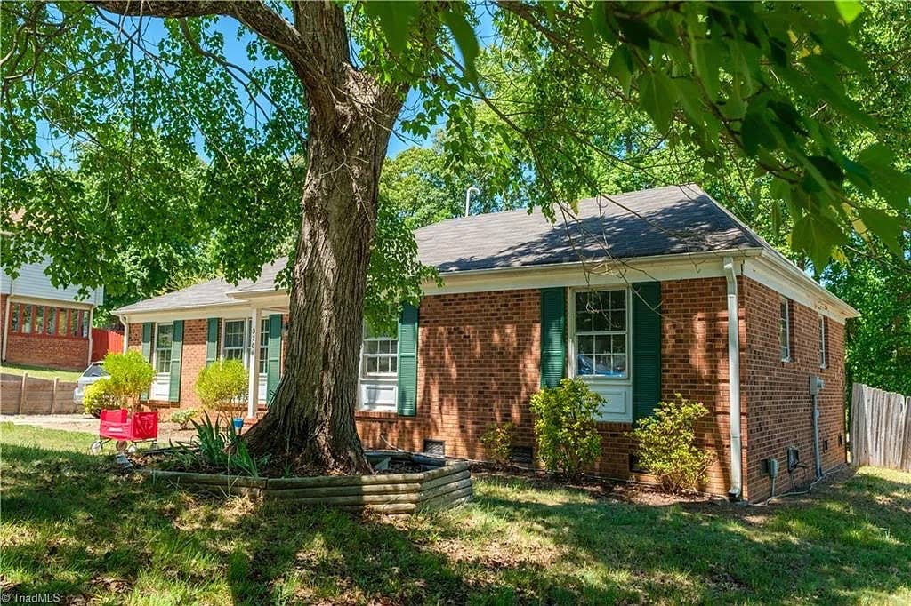 3 BR in High Point