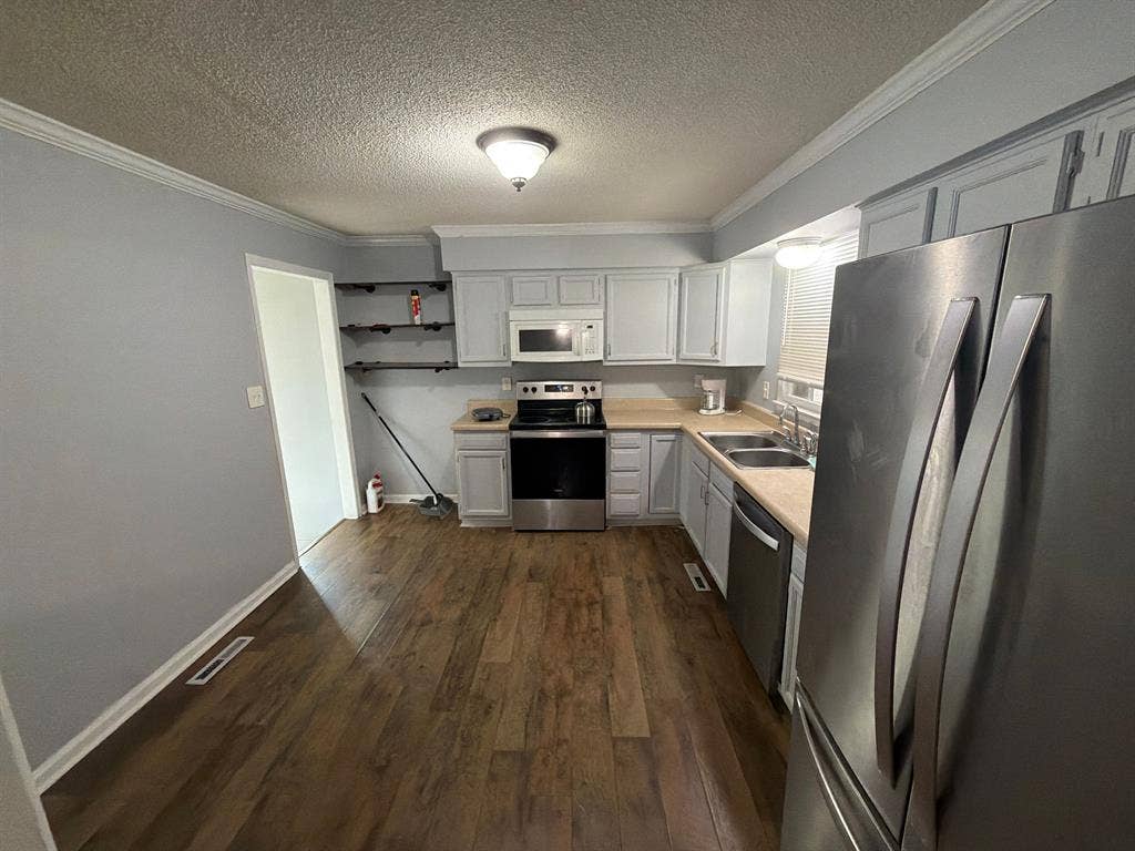 3 BR in High Point