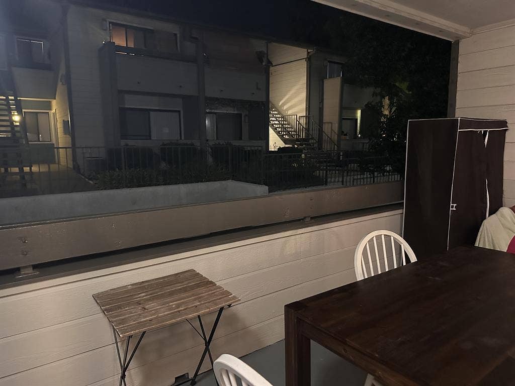 Roommate needed in Northridge