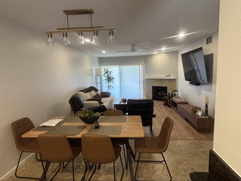Quiet Room with bath Encinitas