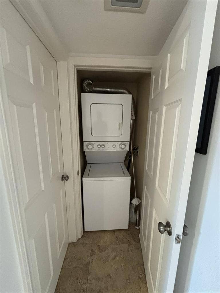 Quiet Room with bath Encinitas