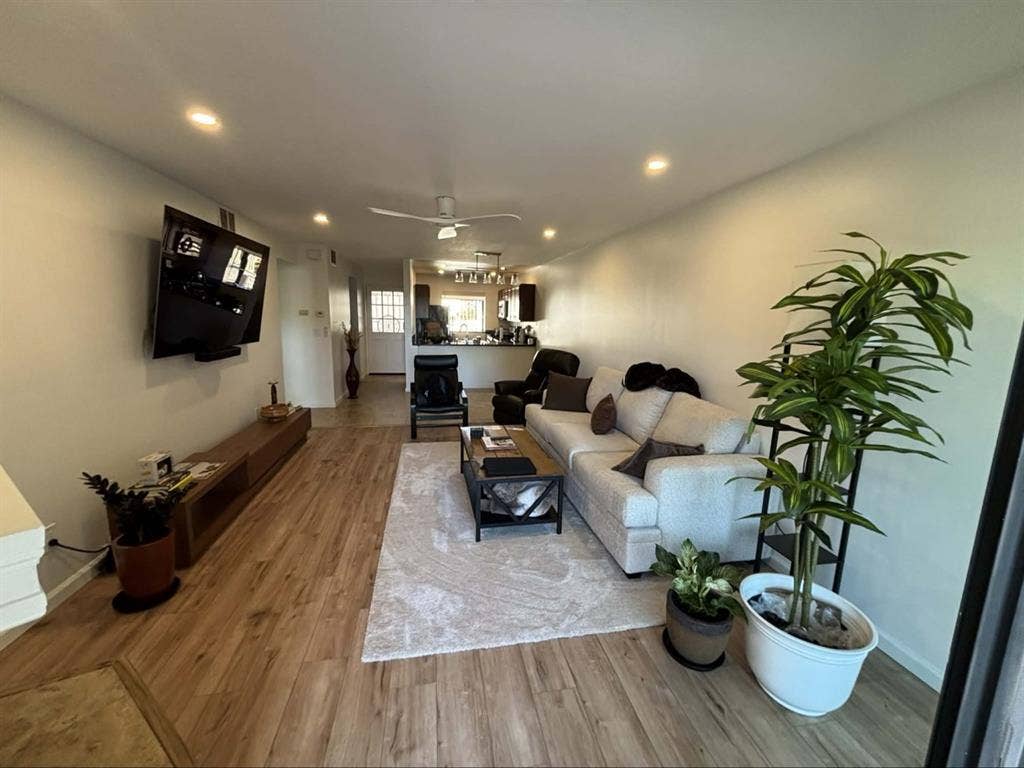 Quiet Room with bath Encinitas