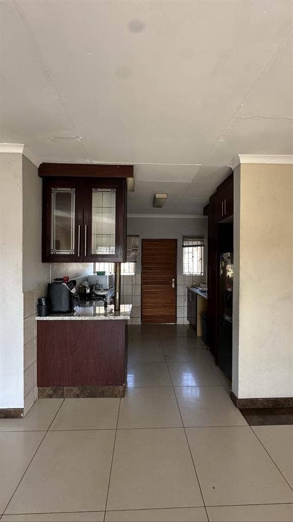 Peaceful Room in Johannesburg South
