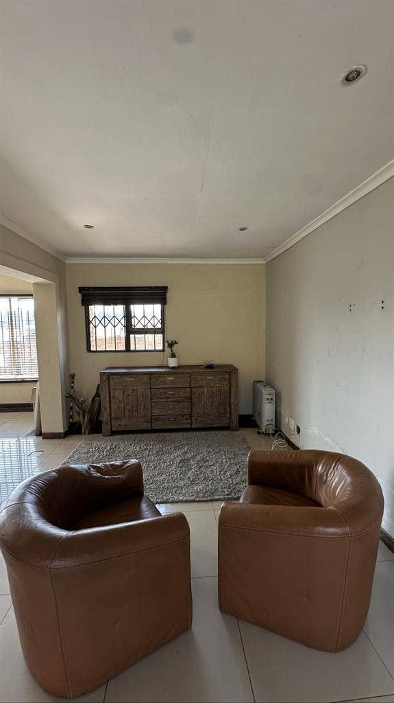 Peaceful Room in Johannesburg South