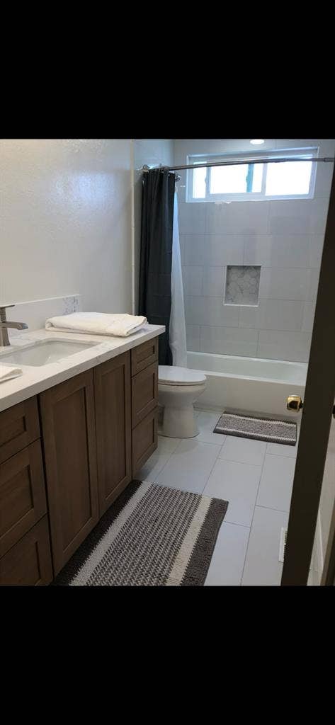 Nice room for rent