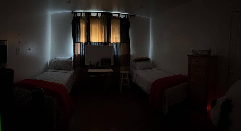 Shared furnished room x 2