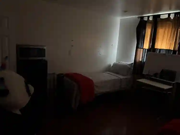 Shared furnished room x 2