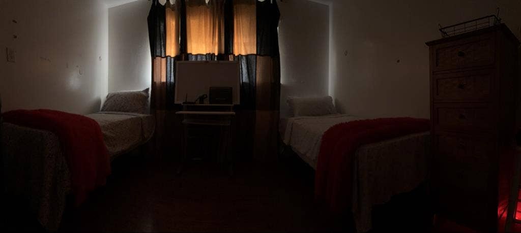 Shared furnished room x 2