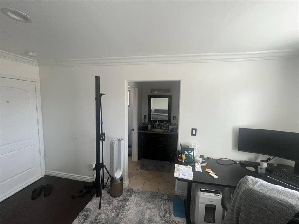 Master Bedroom For Rent 10/1/26