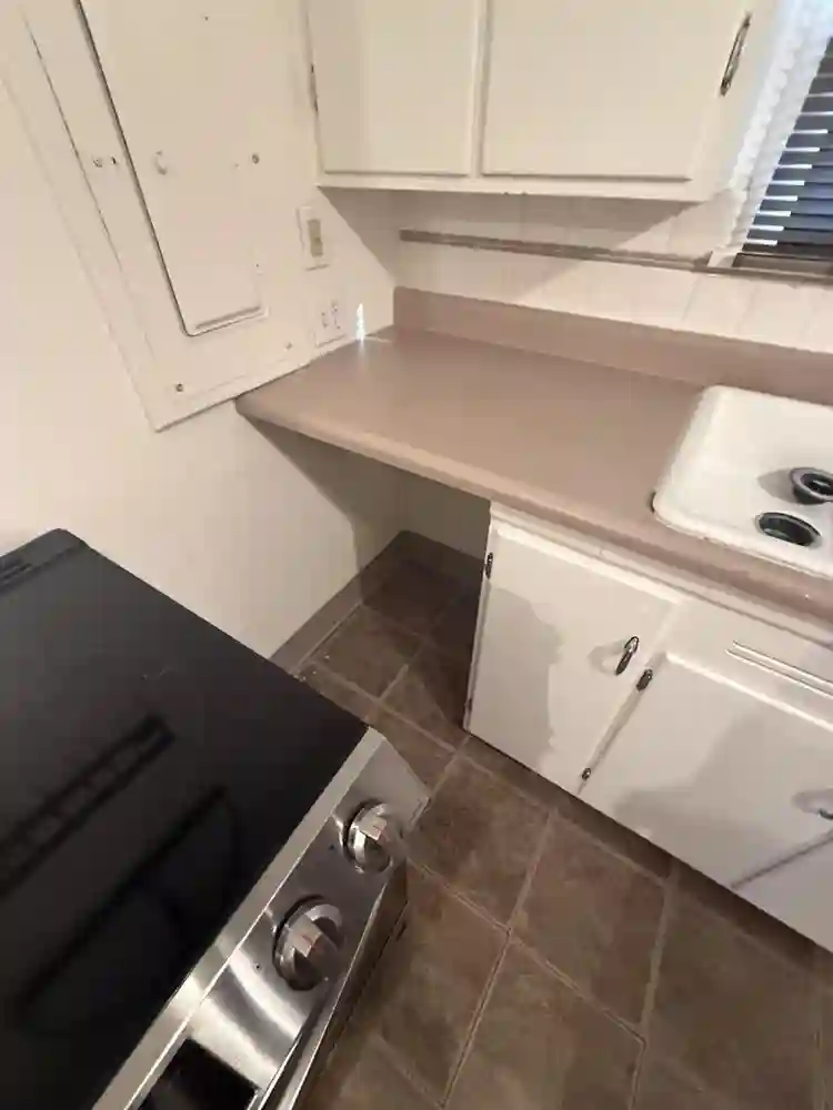 3 bed 1 bath Home in Burien