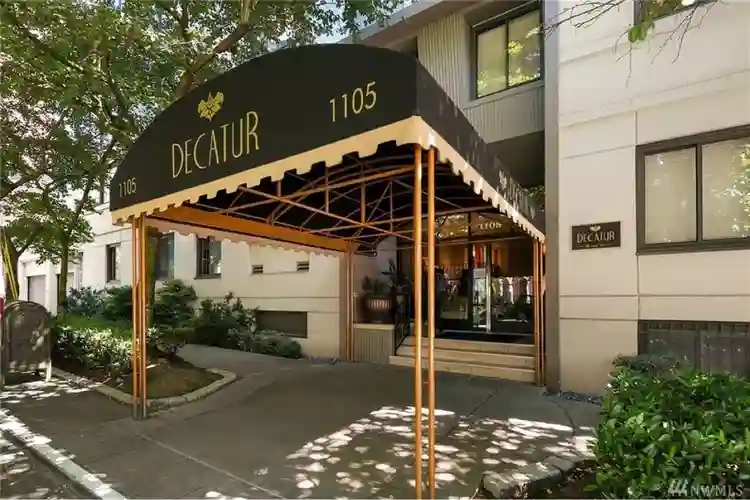 1 bed 1 bath condo