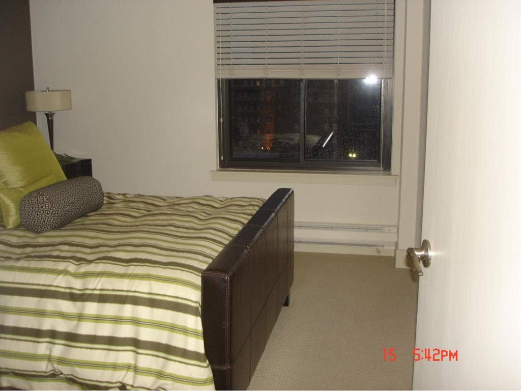 1 bed 1 bath condo