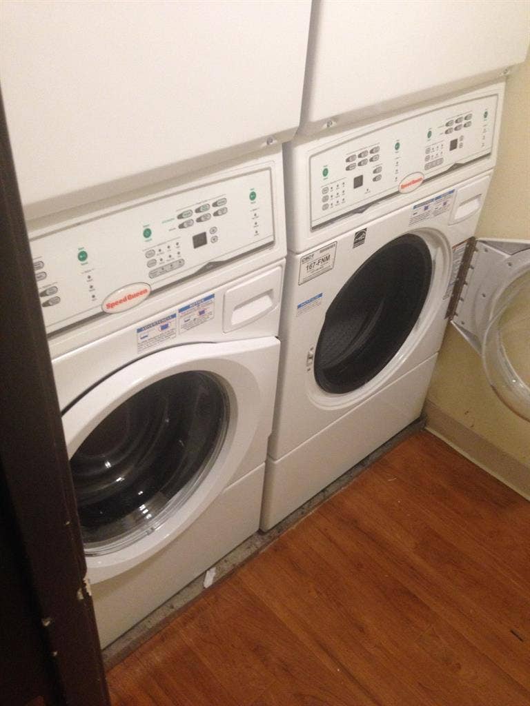 1 bed 1 bath condo