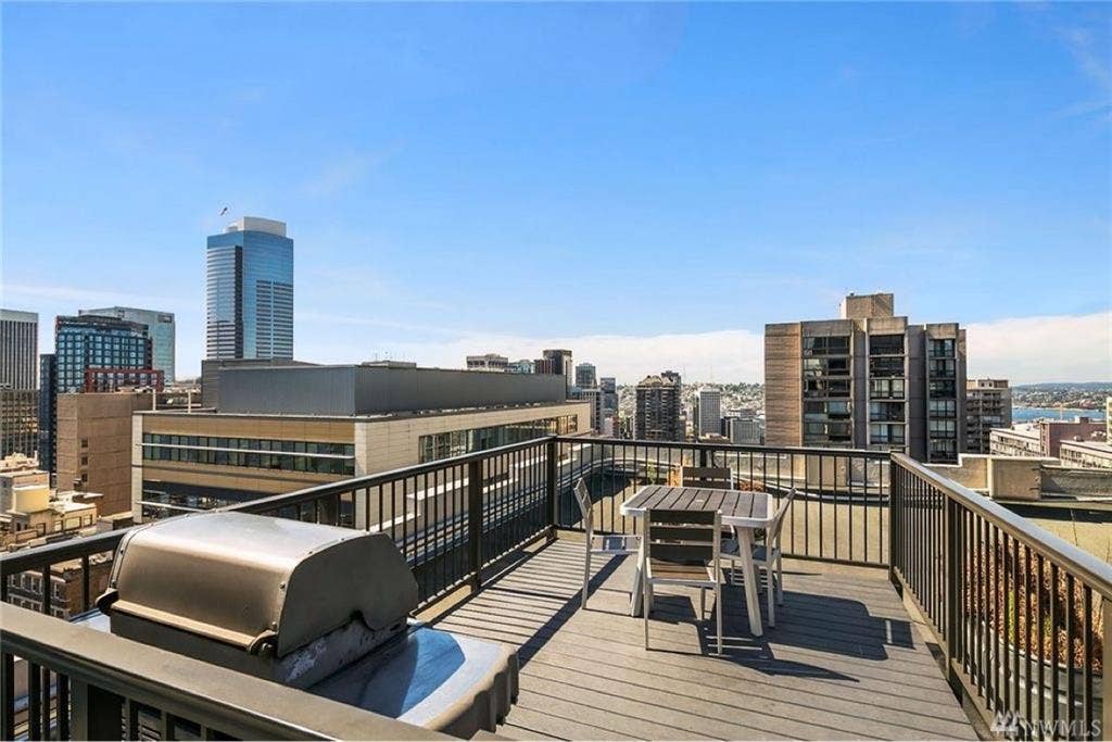 1 bed 1 bath condo