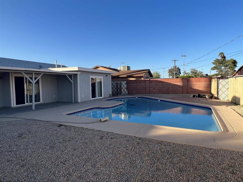 House with pool