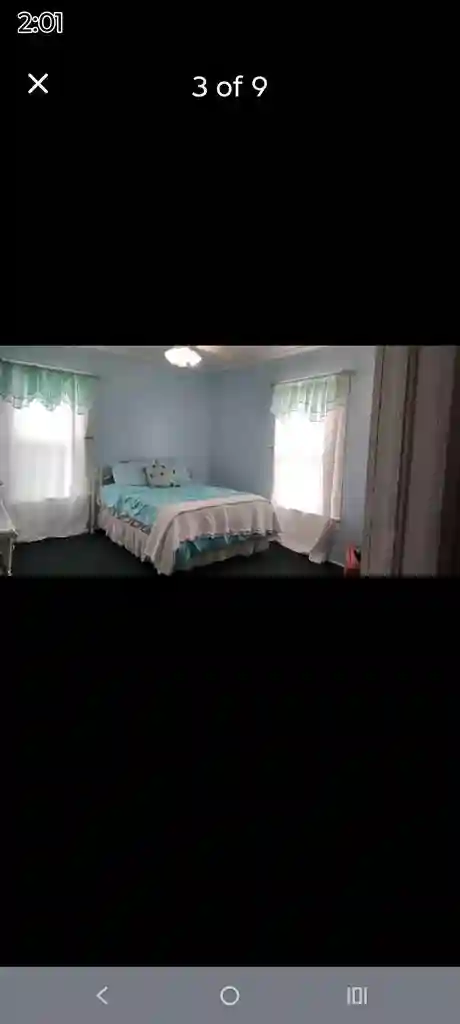 Looking for a quiet single roommate
