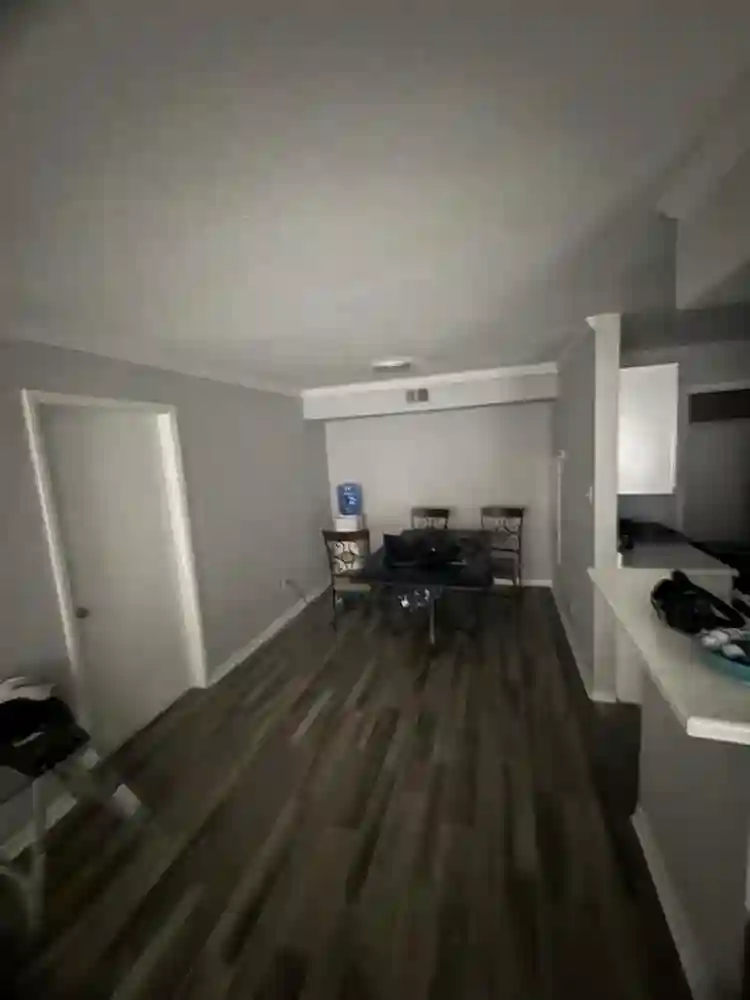 Renting a room, need roommate ASAP