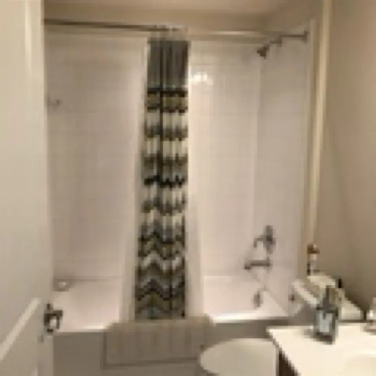 Beautiful 1 bedroom available DC