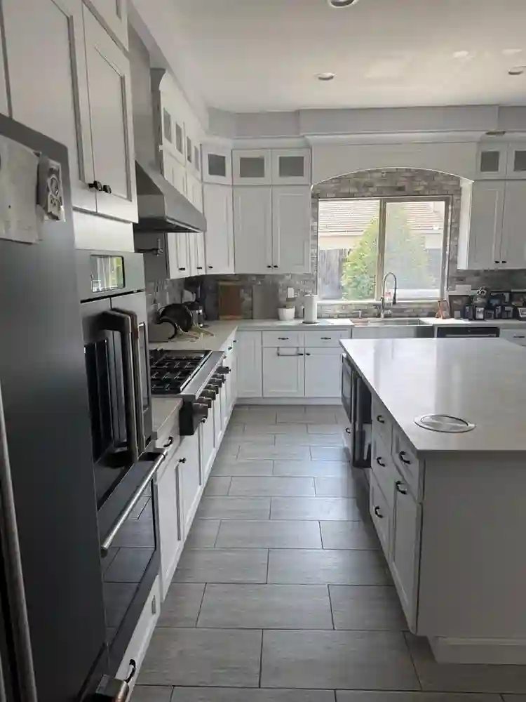 Upstairs living area for rent