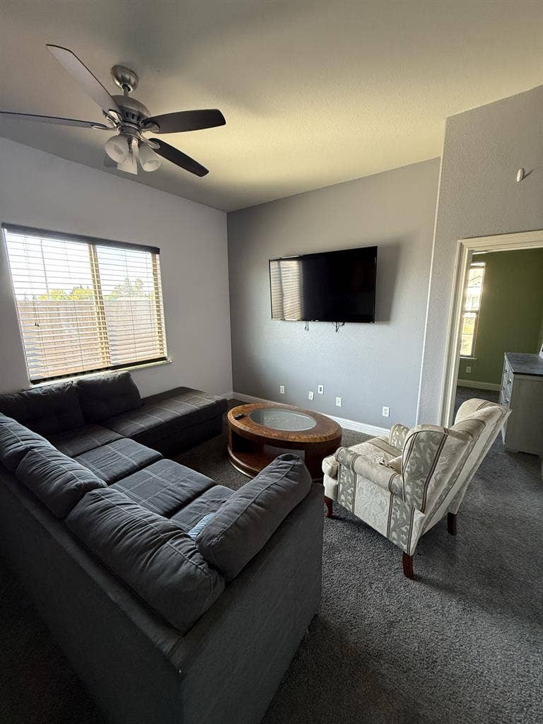 Downstairs living area for rent