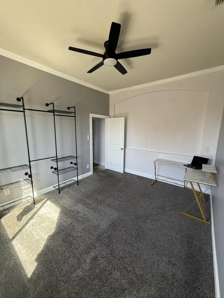 Downstairs living area for rent