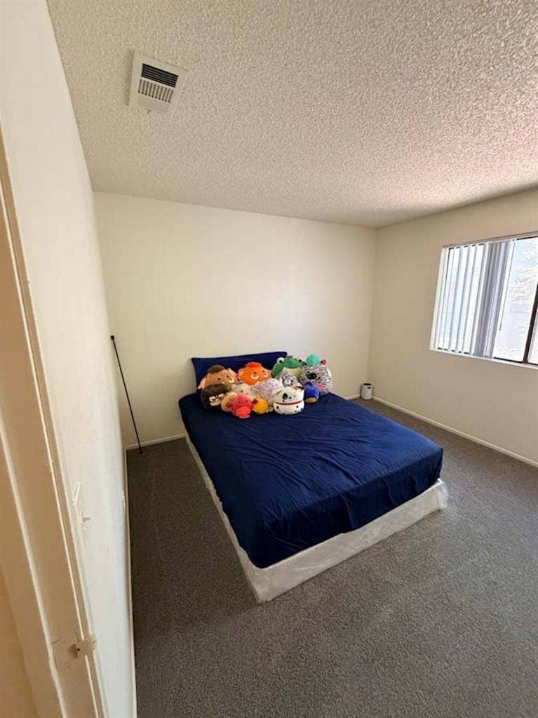 1 room available