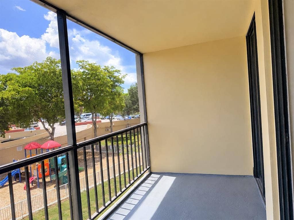 Apartamento North Miami Beach 33179