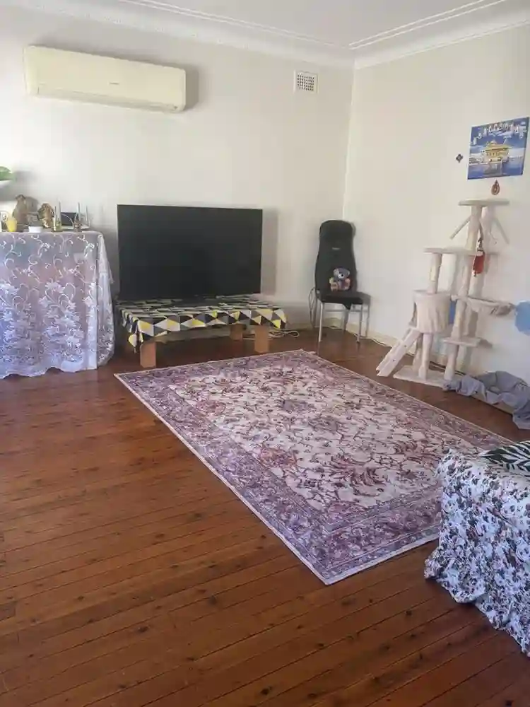 1 Room available to rent marayong.