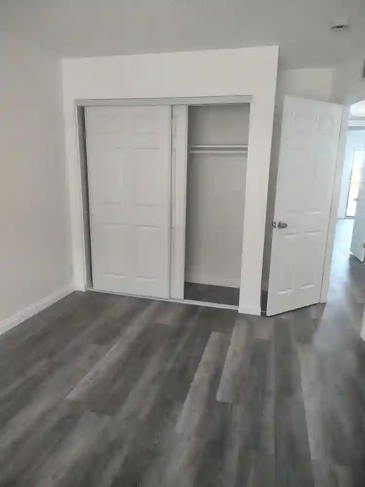 Room for rent in Pomona