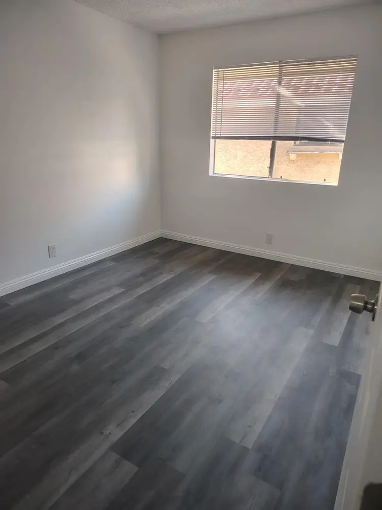 Room for rent in Pomona