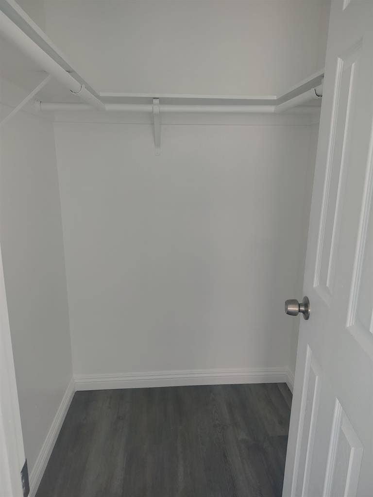 Room for rent in Pomona