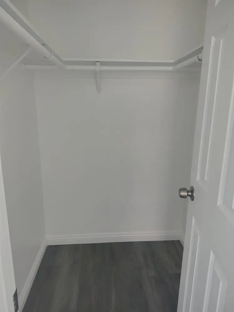 Room for rent in Pomona