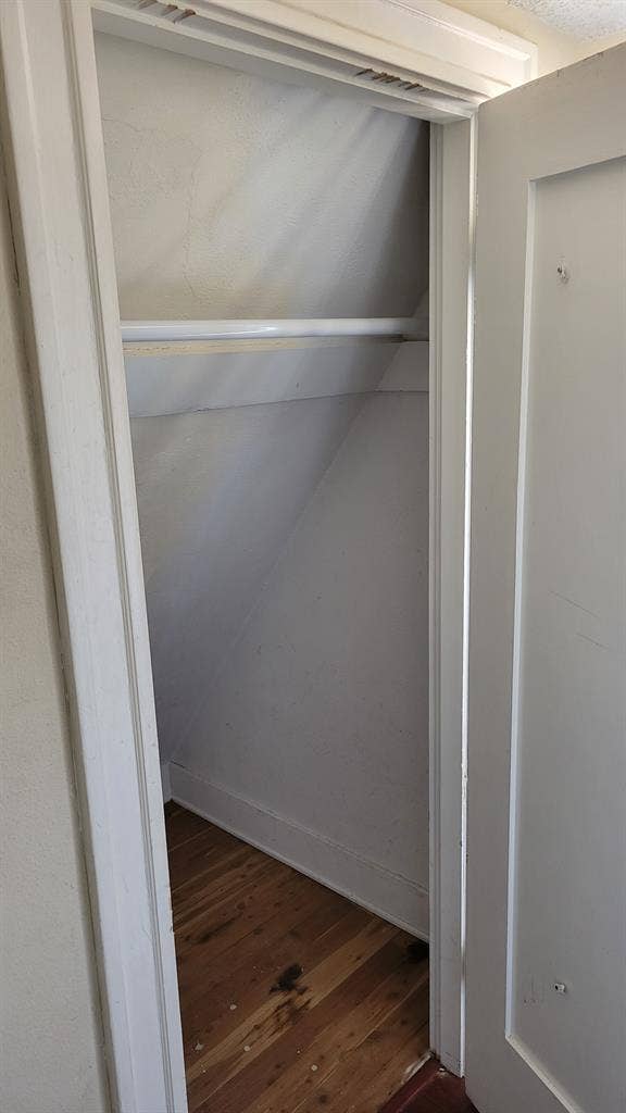 Room for Rent w/ Private Bathroom