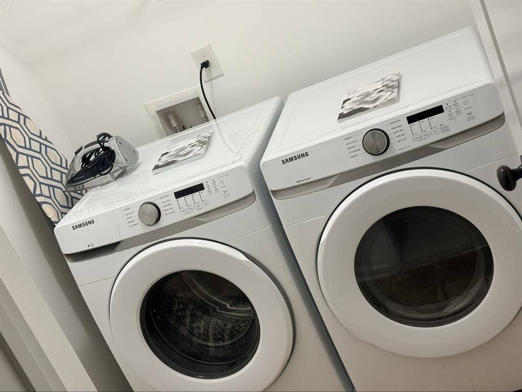 Clean, comfortable housing!