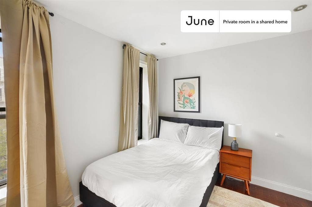 3 BR in New York City