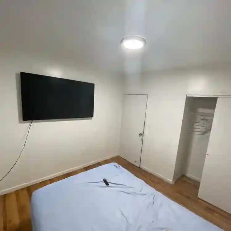 Room for rent in bx