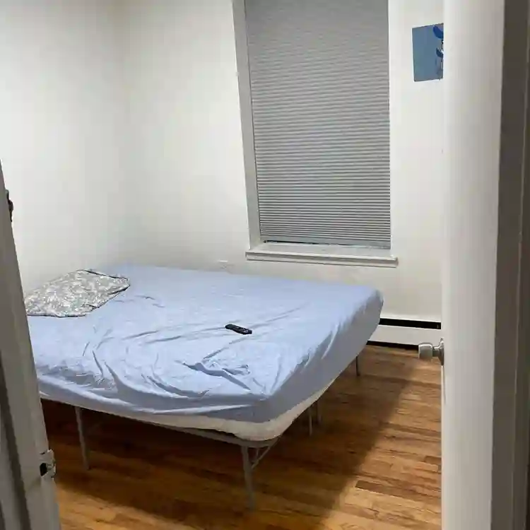 Room for rent in bx