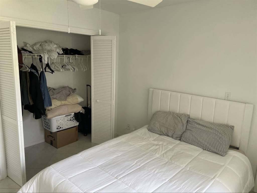 furnished room & private bathroom