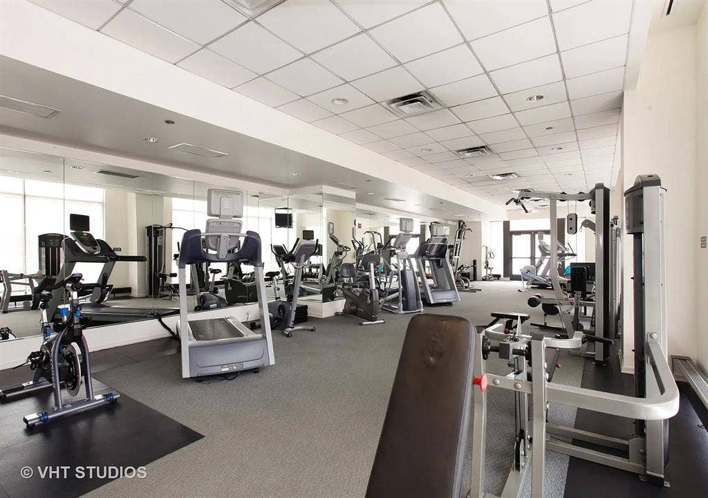 Massive 2/2 sublease early/mid Oct