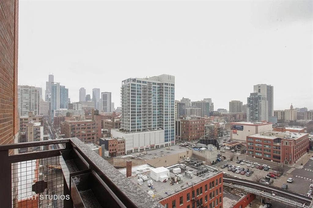 Massive 2/2 sublease early/mid Oct