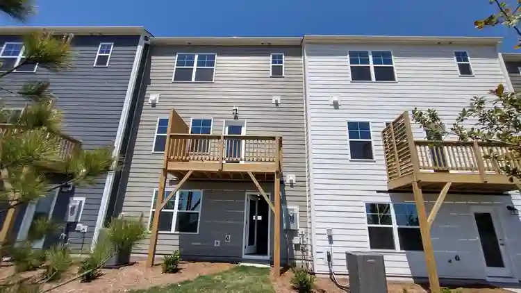 4 BR in Durham