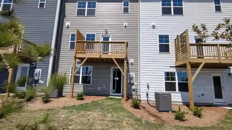 4 BR in Durham