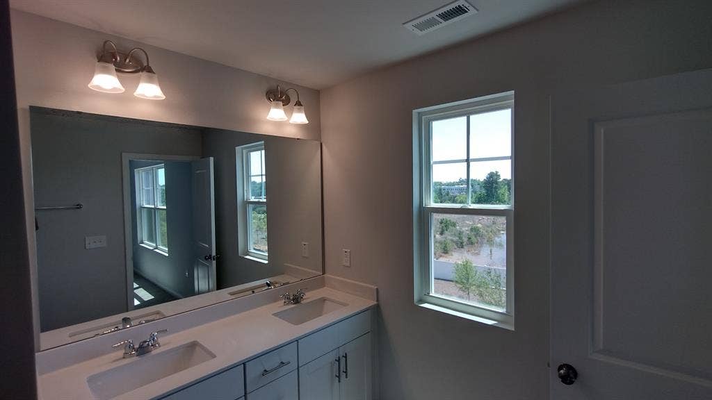 4 BR in Durham