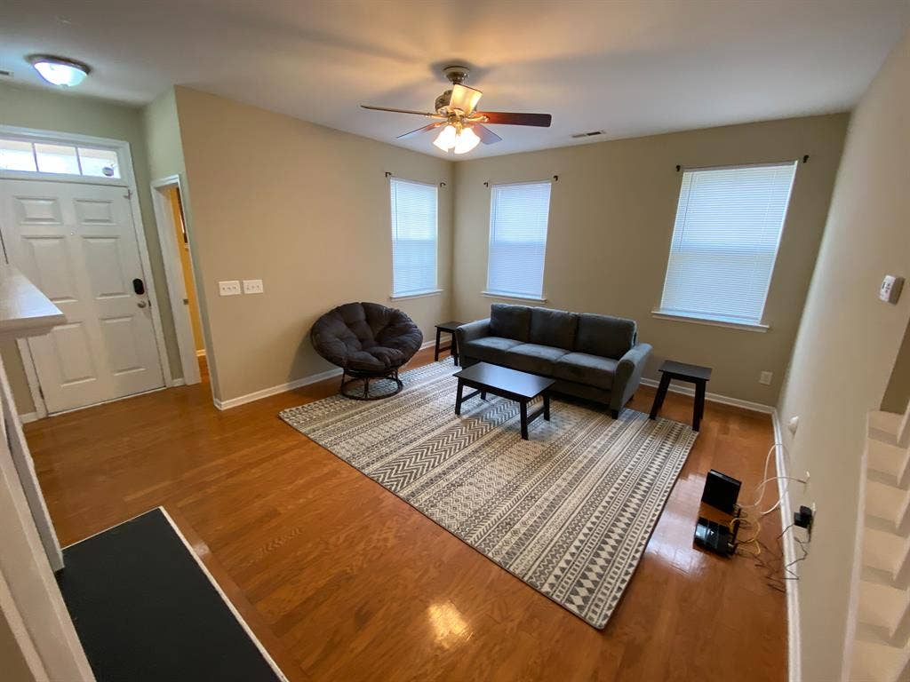 4 BR in Raleigh